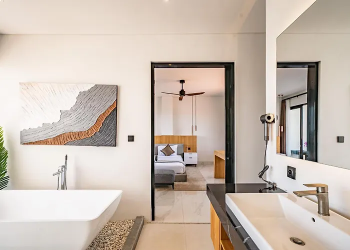Aya - Prime Location Umalas Villa